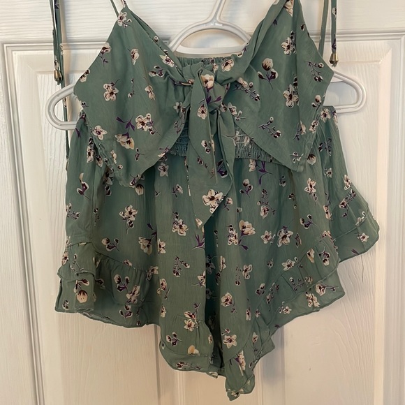 2 piece set (worn once) - Picture 1 of 5